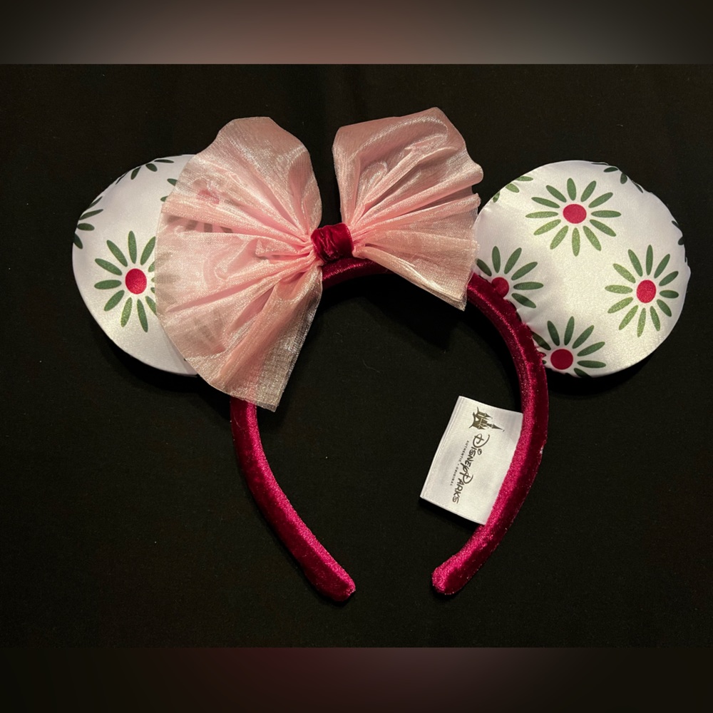 Disney’s Haunted Mansion Tightrope Girl Minnie Mouse Ears